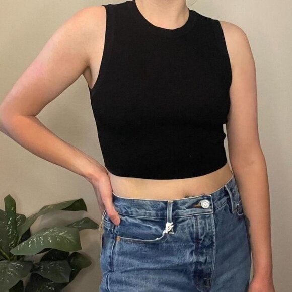 ZARA Cropped Black Tank - Picture 1 of 6